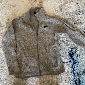 Patagonia women’s better sweater size Small